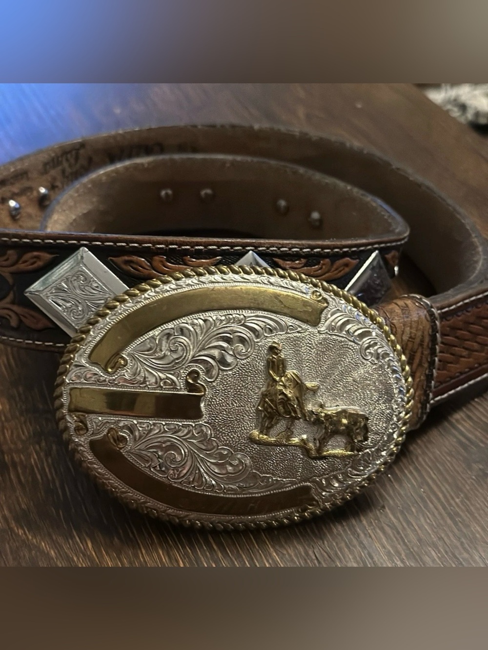 Tony Lama Leather Belt & Heavy Silver Plated Rodeo Buckle  Size 38